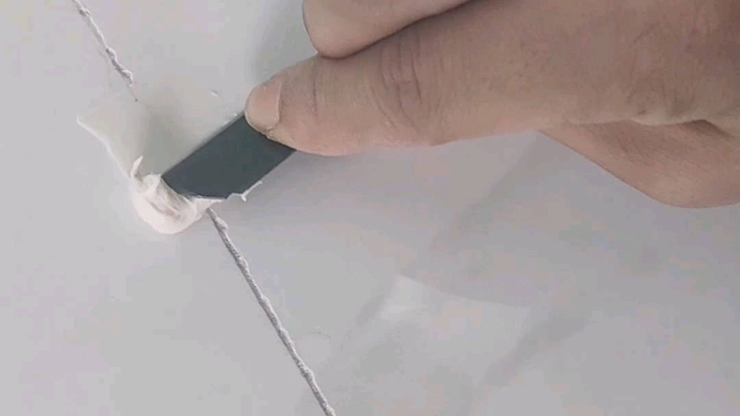 瓷砖弄坏了怎么修补好(瓷砖弄坏了怎么修补好一点) 瓷砖弄坏了怎么修补好(瓷砖弄坏了怎么修补好一点)